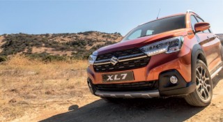 SUV 7 chỗ Suzuki XL7 khuyến mãi cực sâu trong những ngày cuối năm 2020